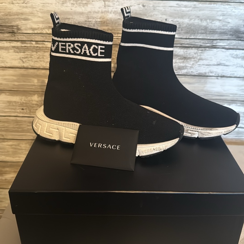 Versace kids BLACK TRIGRECA SOCK TRAINERS - Picture 6 of 6